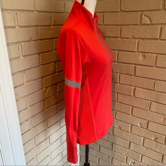 Gap Fit 1/2 Zip Moto Reflective Athletic Pullover Women's Sz Medium M Thumbholes - Picture 6 of 10